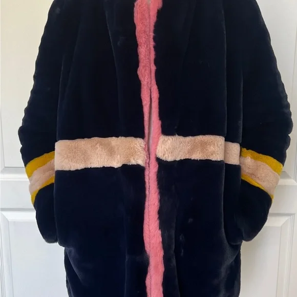 Apparis Navy with contrast pink, beige and gold faux fur jacket. - Picture 4 of 6